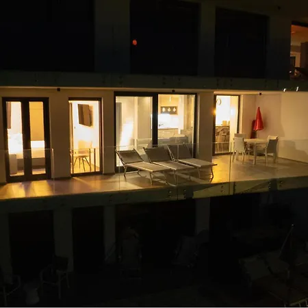 Διαμέρισμα Paramount Adria